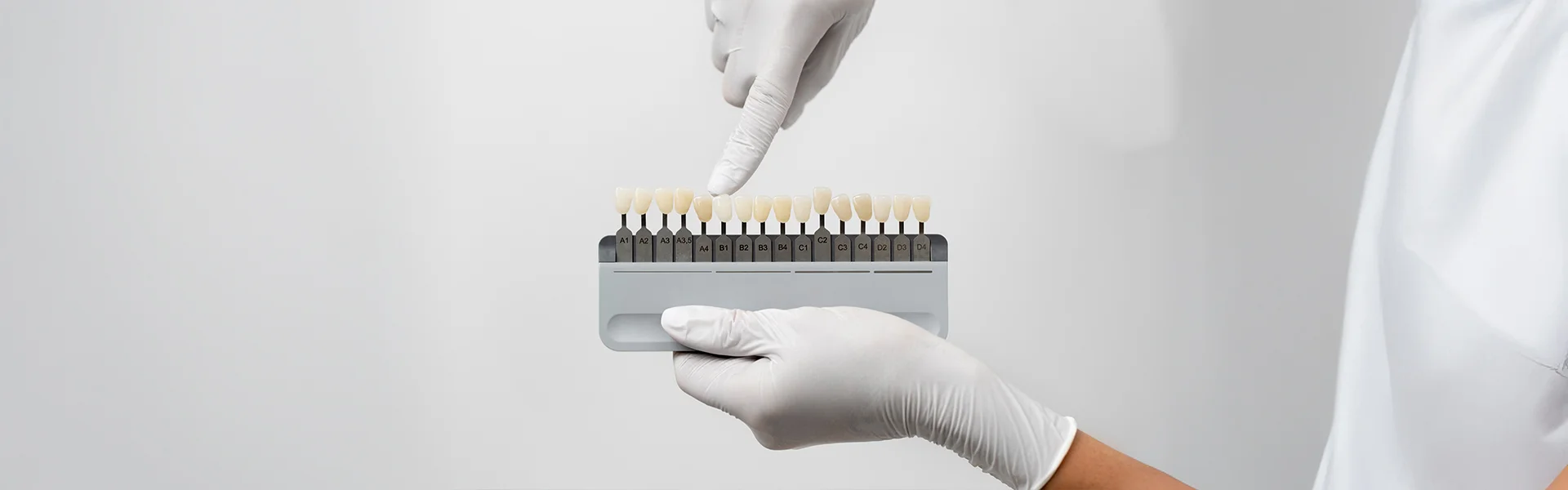 How Dental Veneers Fix Chips, Gaps, and Discoloration